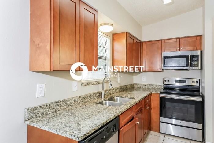 866 Glendale Ave Nw - Photo 7 of 17