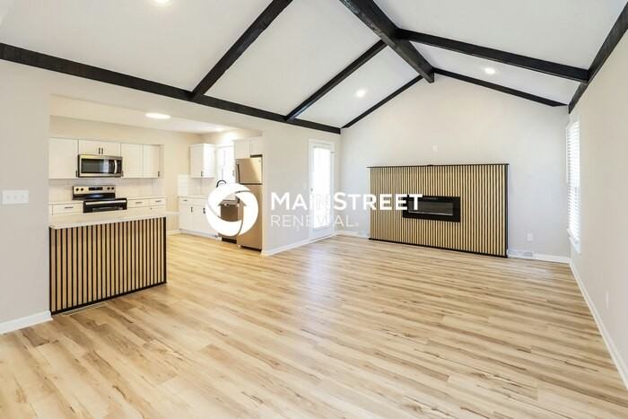 8702 Linda Ln - Photo 2 of 18