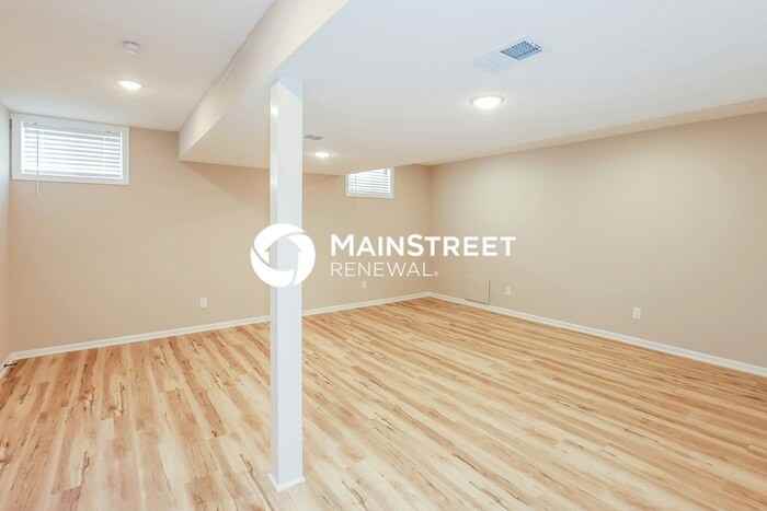 8702 Linda Ln - Photo 6 of 18