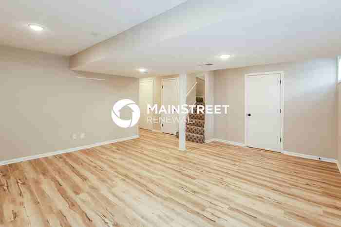 8702 Linda Ln - Photo 7 of 18