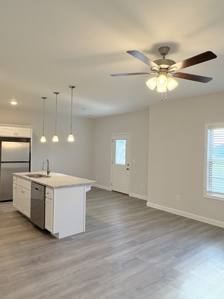 926 Rodeo Ct #926 - Photo 4 of 20
