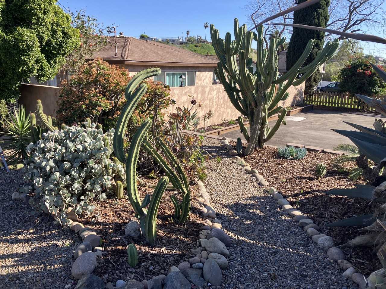 1487 Arthur Neal Ct #NA - Photo 3 of 23