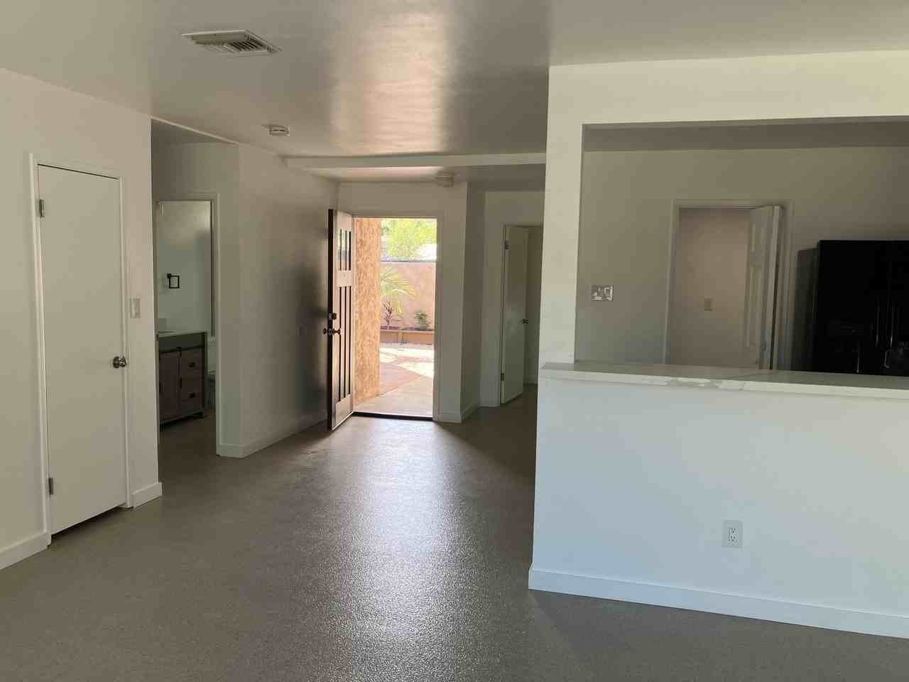 1487 Arthur Neal Ct #NA - Photo 5 of 23