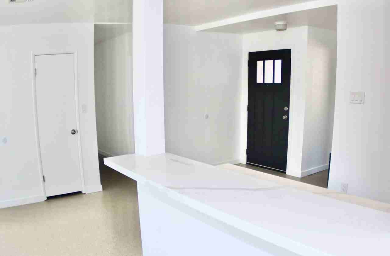 1487 Arthur Neal Ct #NA - Photo 6 of 23