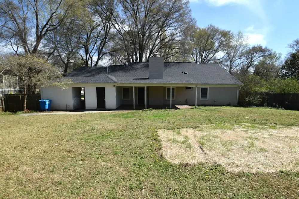 626 Vernon St #NA - Photo 4 of 6