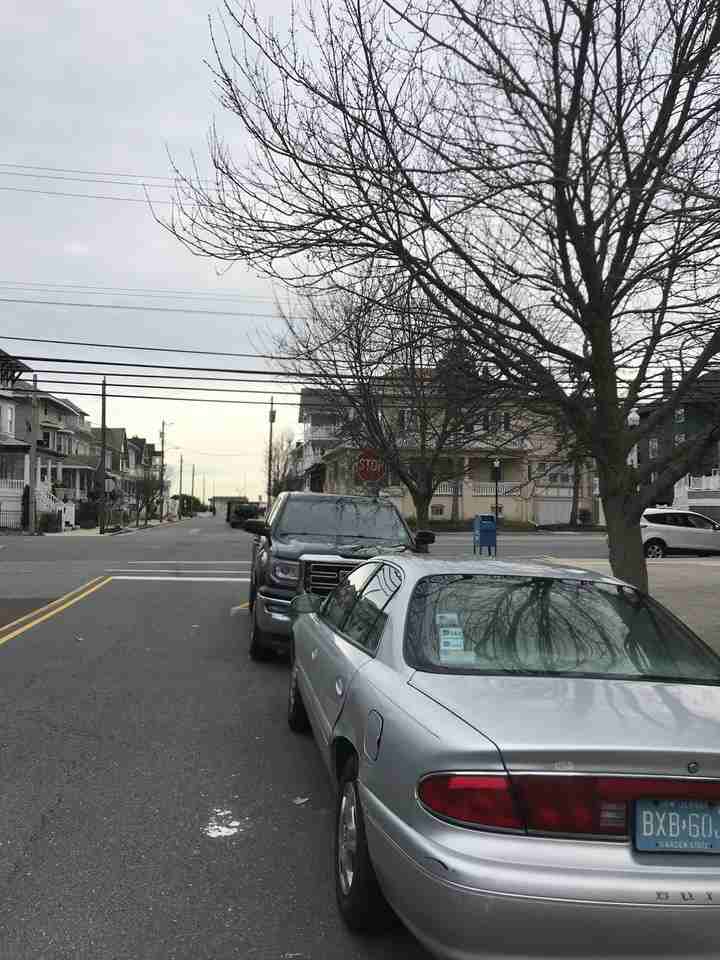 4403 Atlantic Ave #5 - Photo 2 of 9