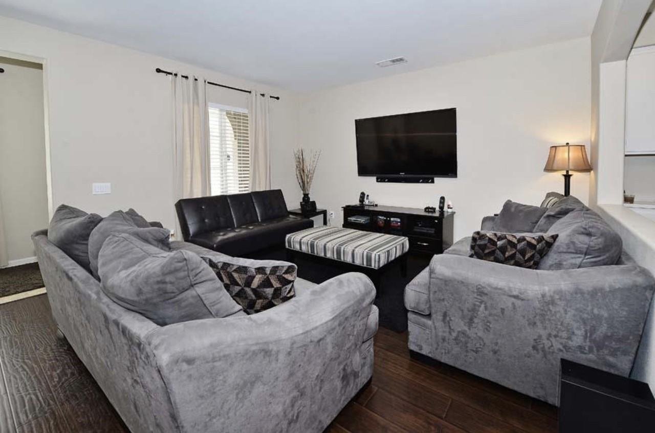 1477 Levant Ln #4 - Photo 2 of 16