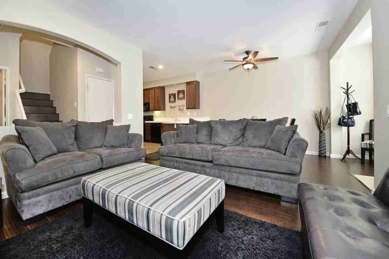 1477 Levant Ln #4 - Photo 6 of 16