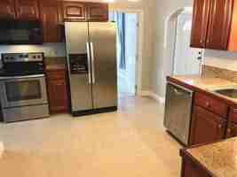 featured image of 711 E 6th Ave #NA