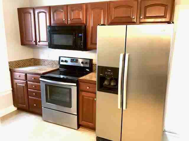 711 E 6th Ave #NA - Photo 2 of 19