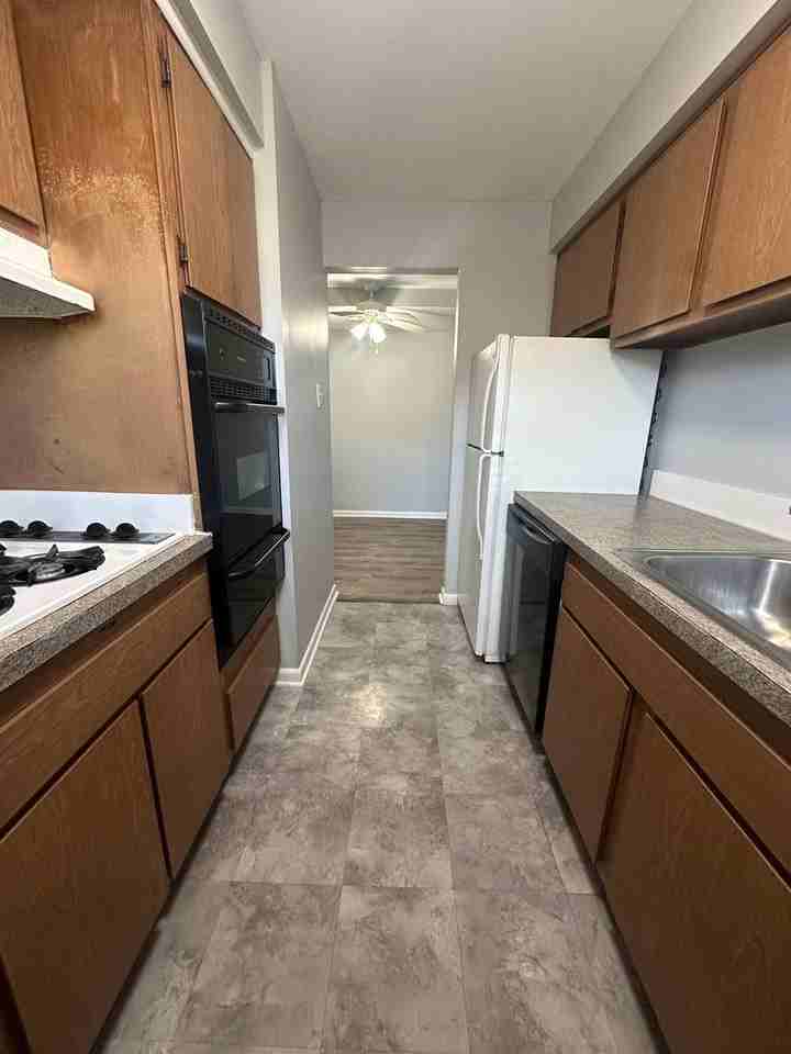 Greentree Apts-Quakertown - Photo 7 of 26