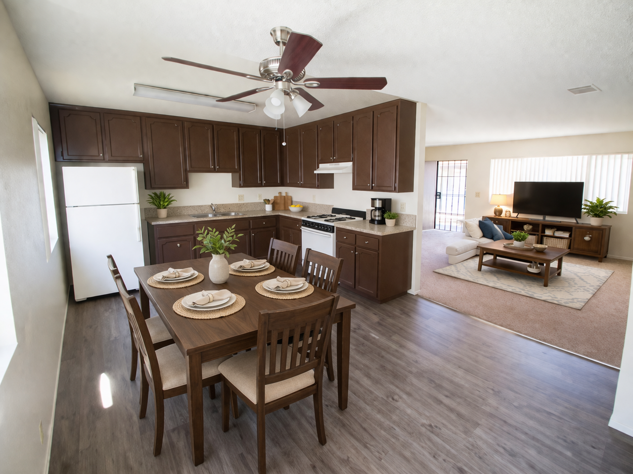 948 East Chase Avenue - Photo 5 of 14