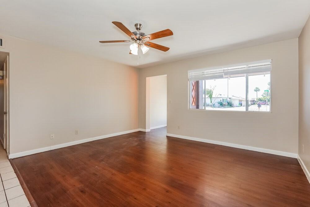 1544 E Clover - Photo 4 of 16