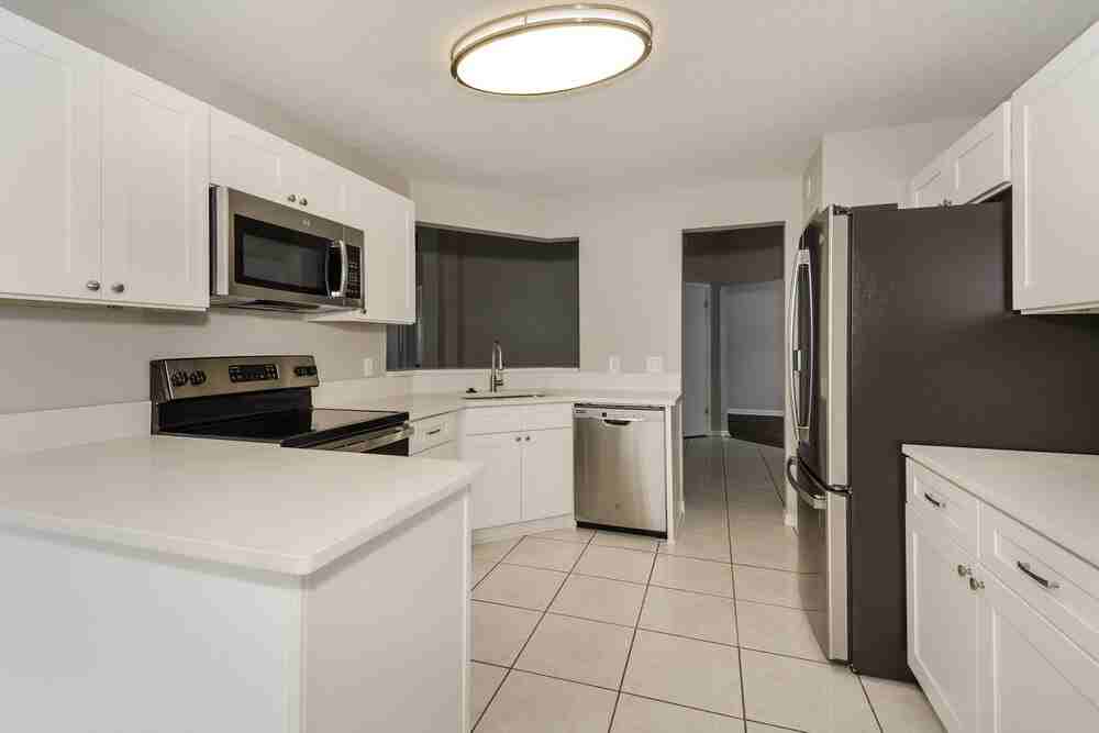 4703 Stove Pl - Photo 6 of 16