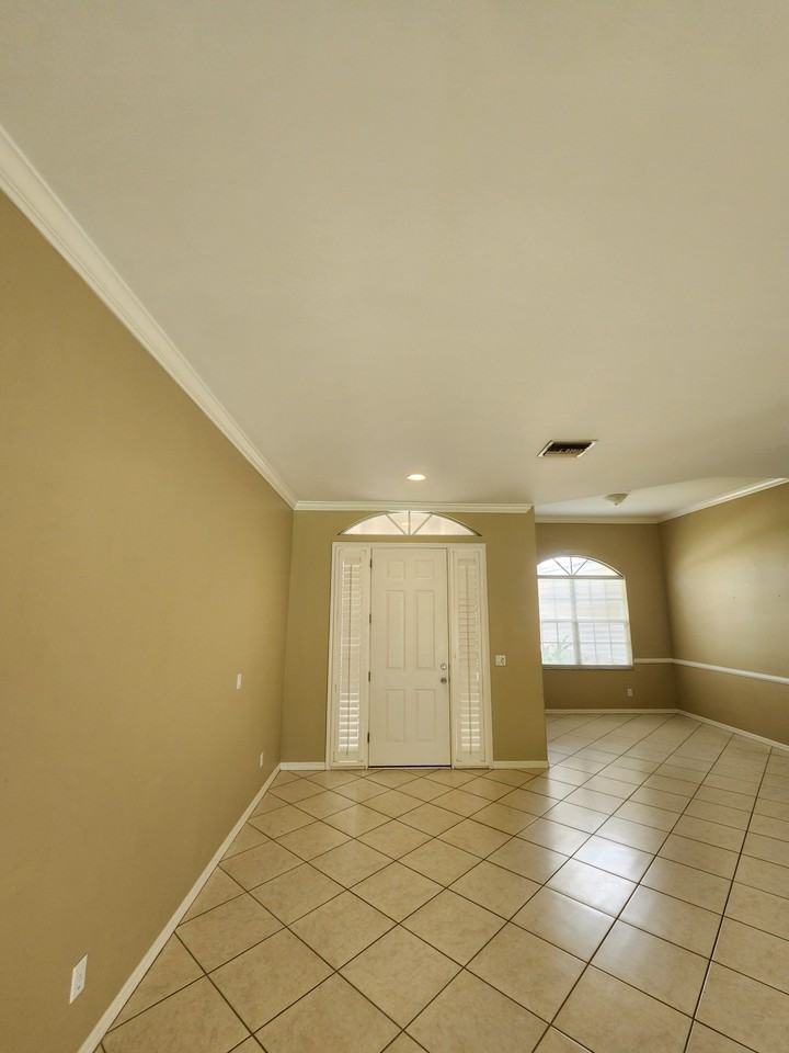 11082 Lakeland Cir #1 - Photo 5 of 26