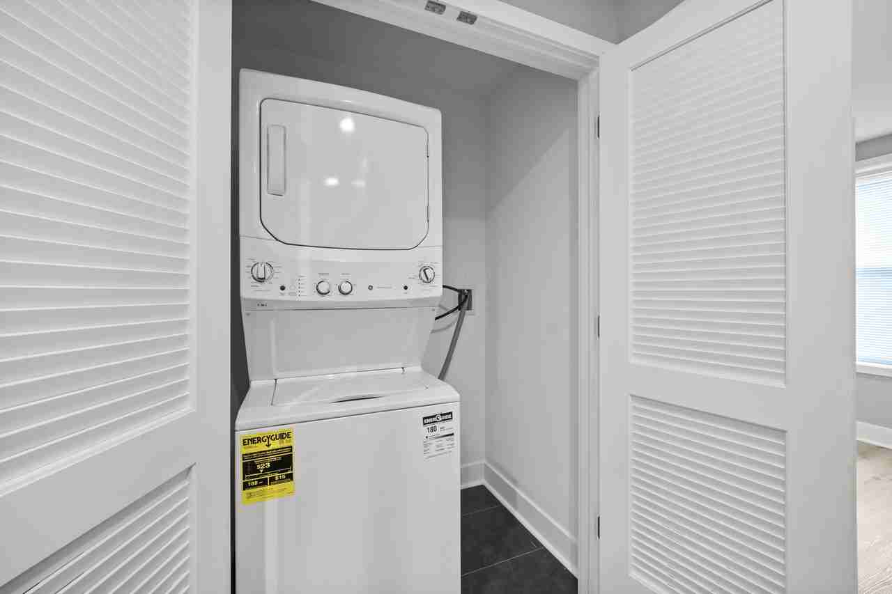 1432 N 24th St #2 - Photo 4 of 10