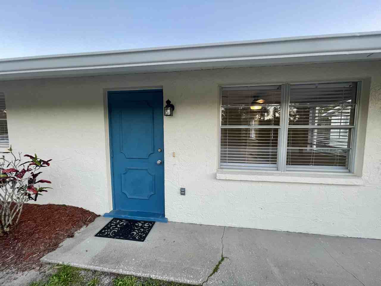 619 Shore Rd #B - Photo 3 of 21