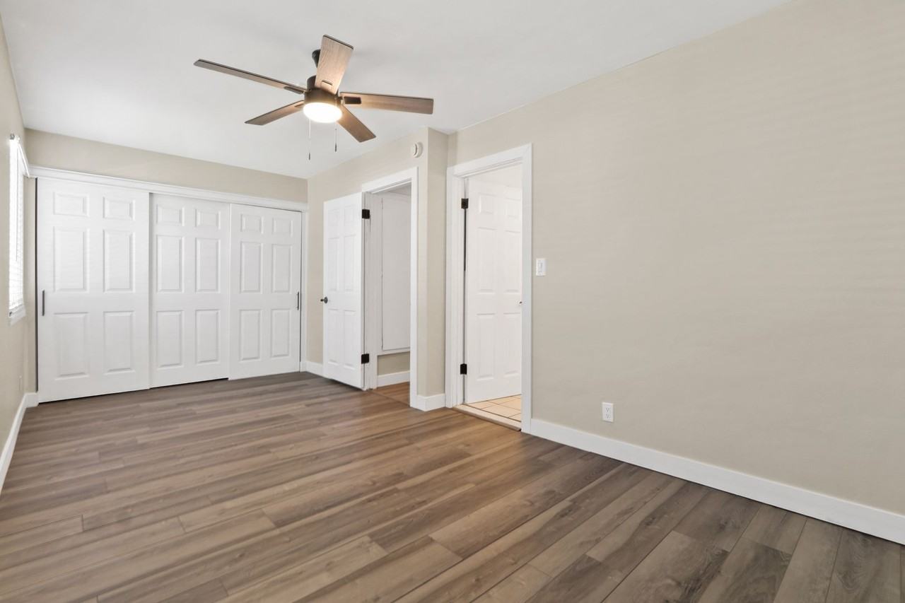 19897 Burnley Ln - Photo 5 of 10