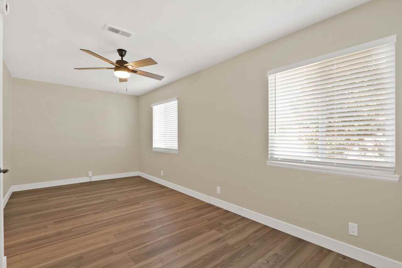 19897 Burnley Ln - Photo 6 of 10