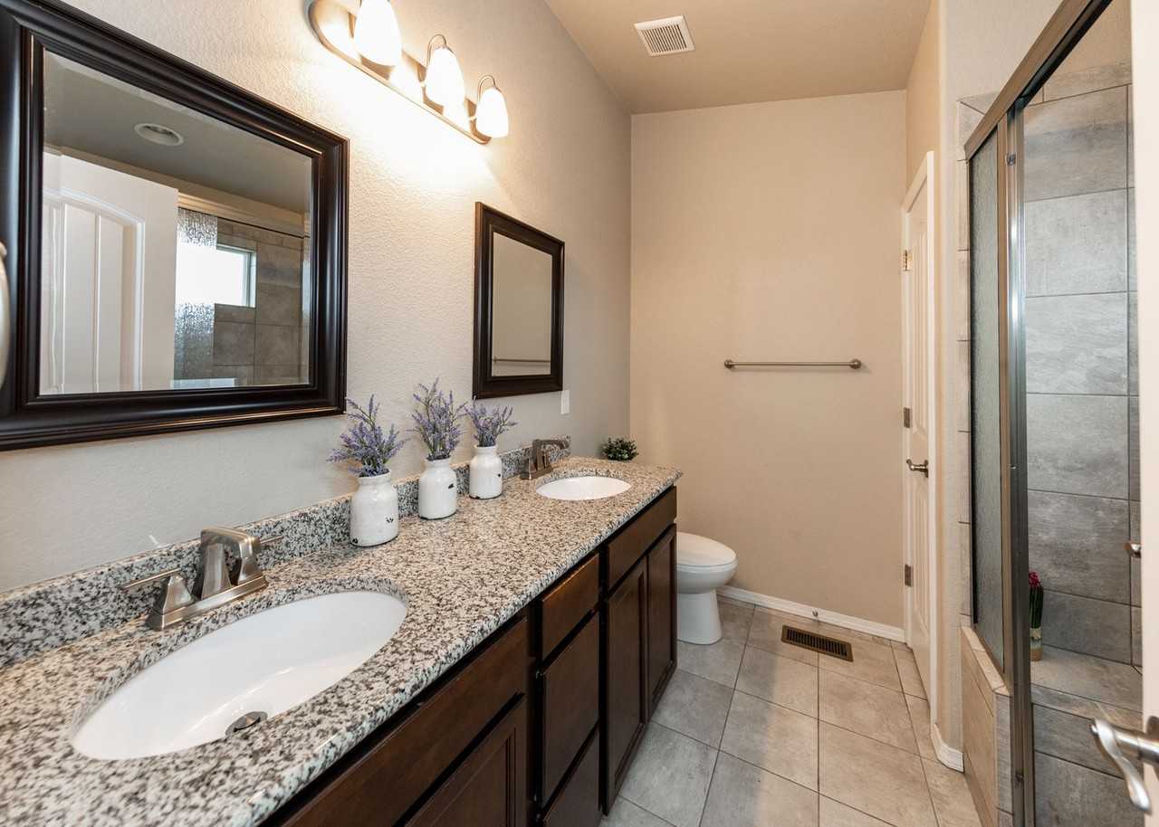 1550 York Rd - Photo 5 of 31