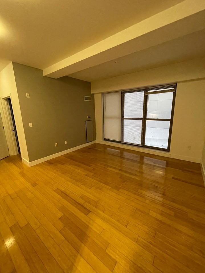 1081 Boylston St - Photo 5 of 15