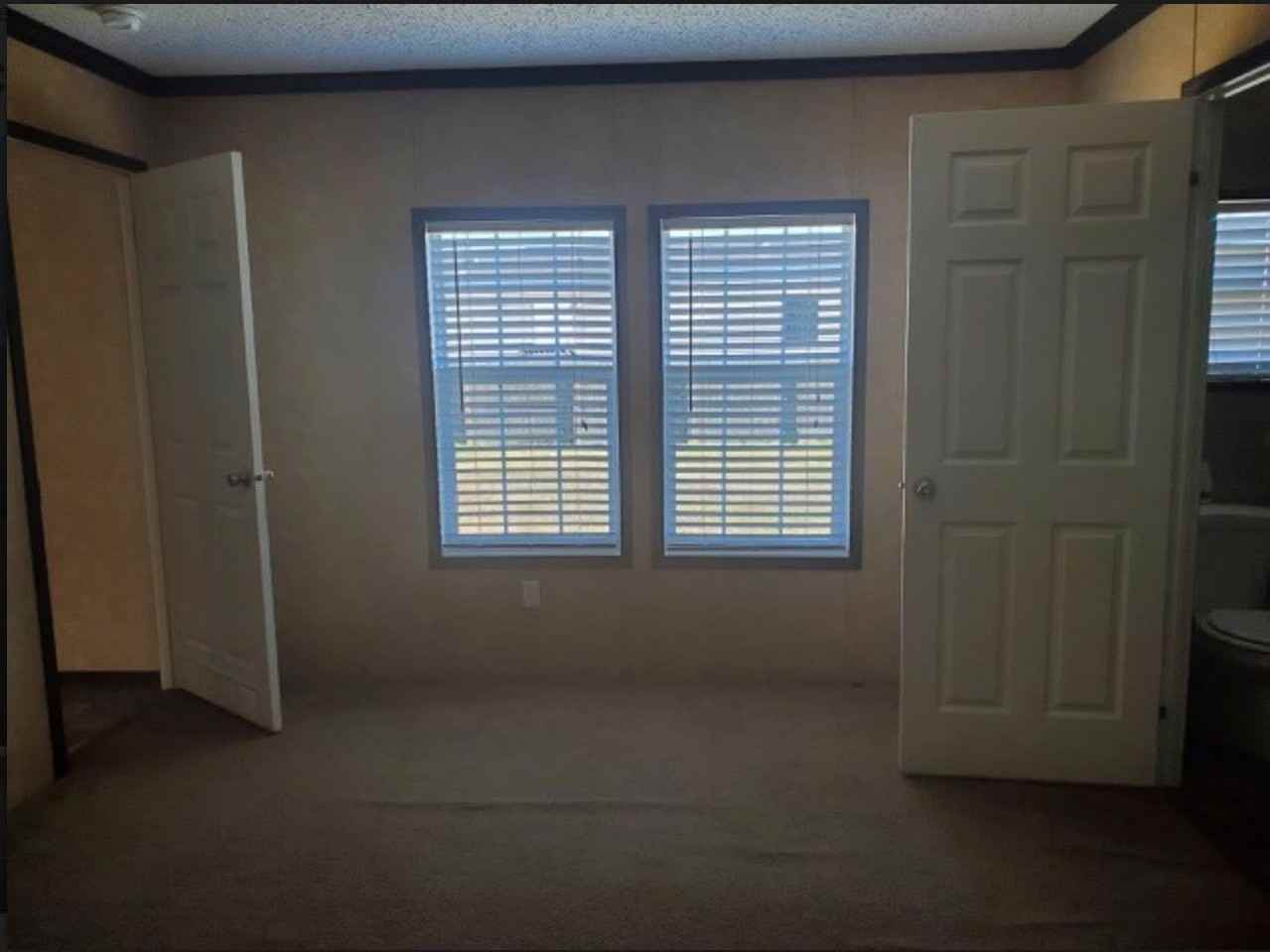 1100 Sugar Creek Rd #1 - Photo 6 of 9