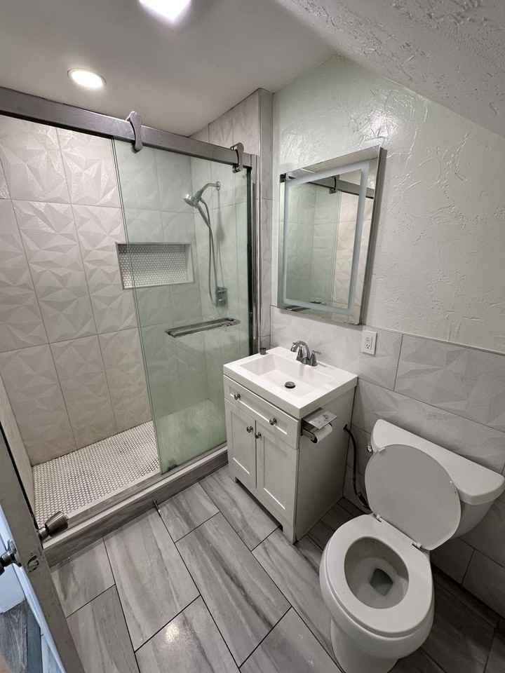 17 Cheverus Rd - Photo 4 of 4