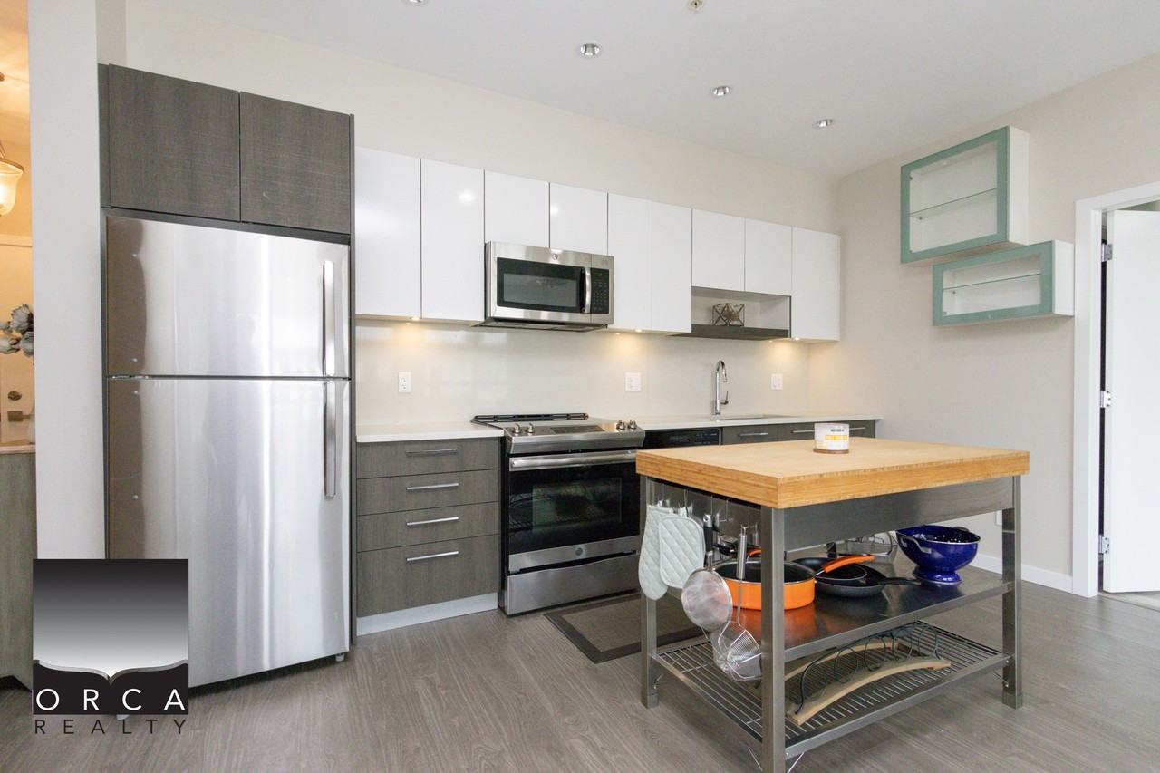 13768 108 Avenue #511 - Photo 3 of 33