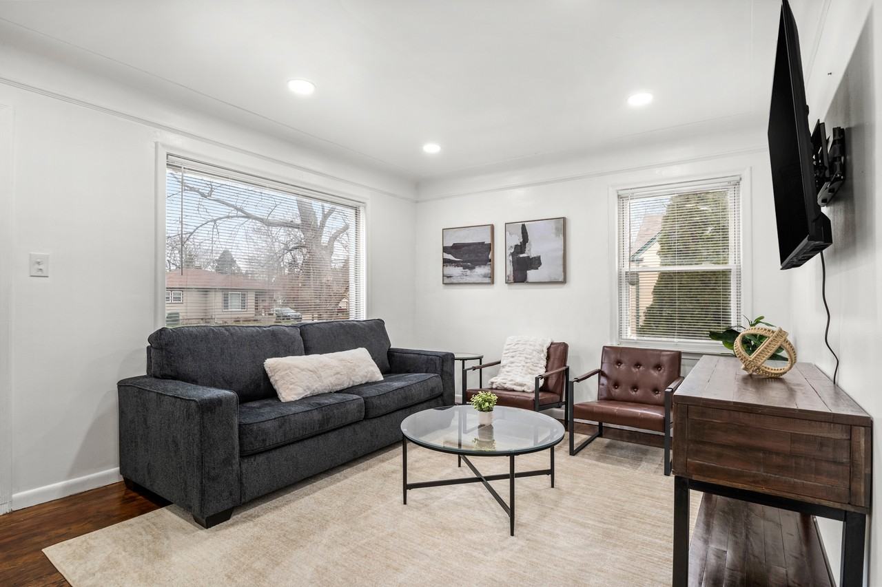 4115 Academy Street - Photo 2 of 44