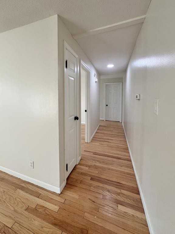 8 Tory Ct Apt B - Photo 6 of 11