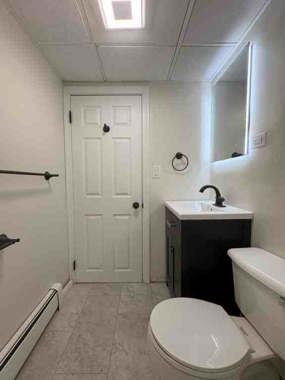 8 Tory Ct Apt D - Photo 4 of 13