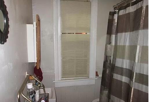 1104 W Marshall St - Photo 4 of 11