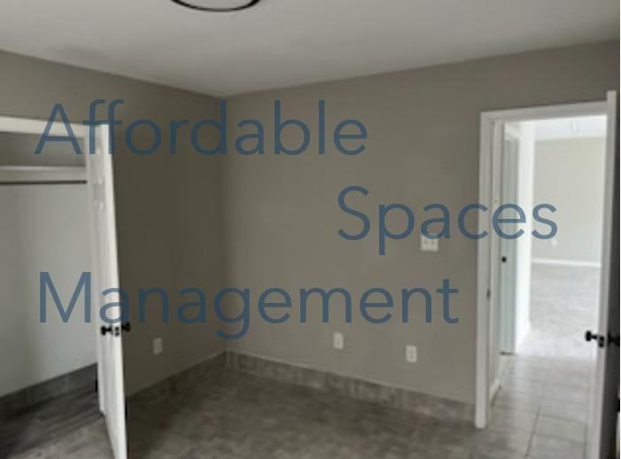 4077 Saint Charles Pl - Photo 5 of 11