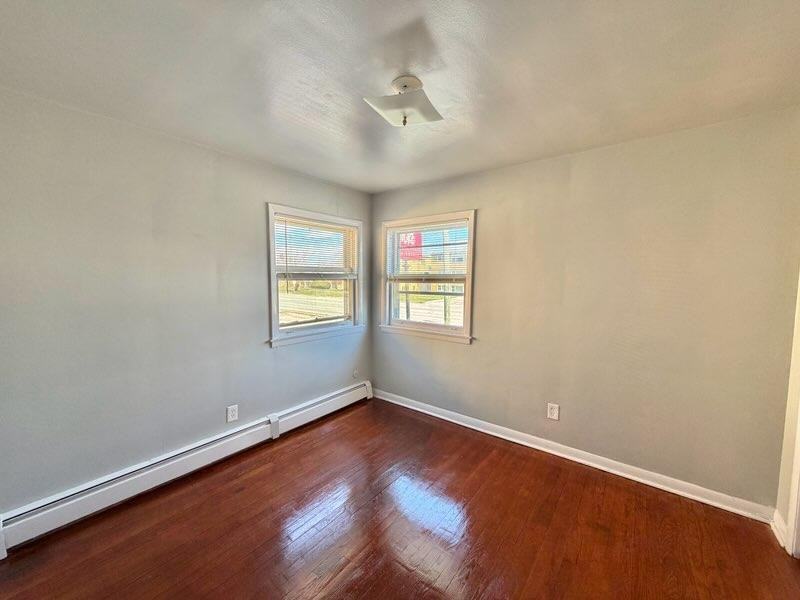 18440 Torrence Ave - Photo 6 of 7