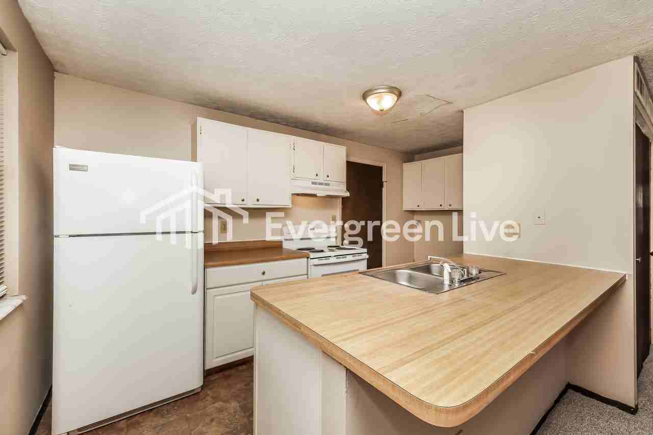 7605 Pomeranian Dr - Photo 7 of 15