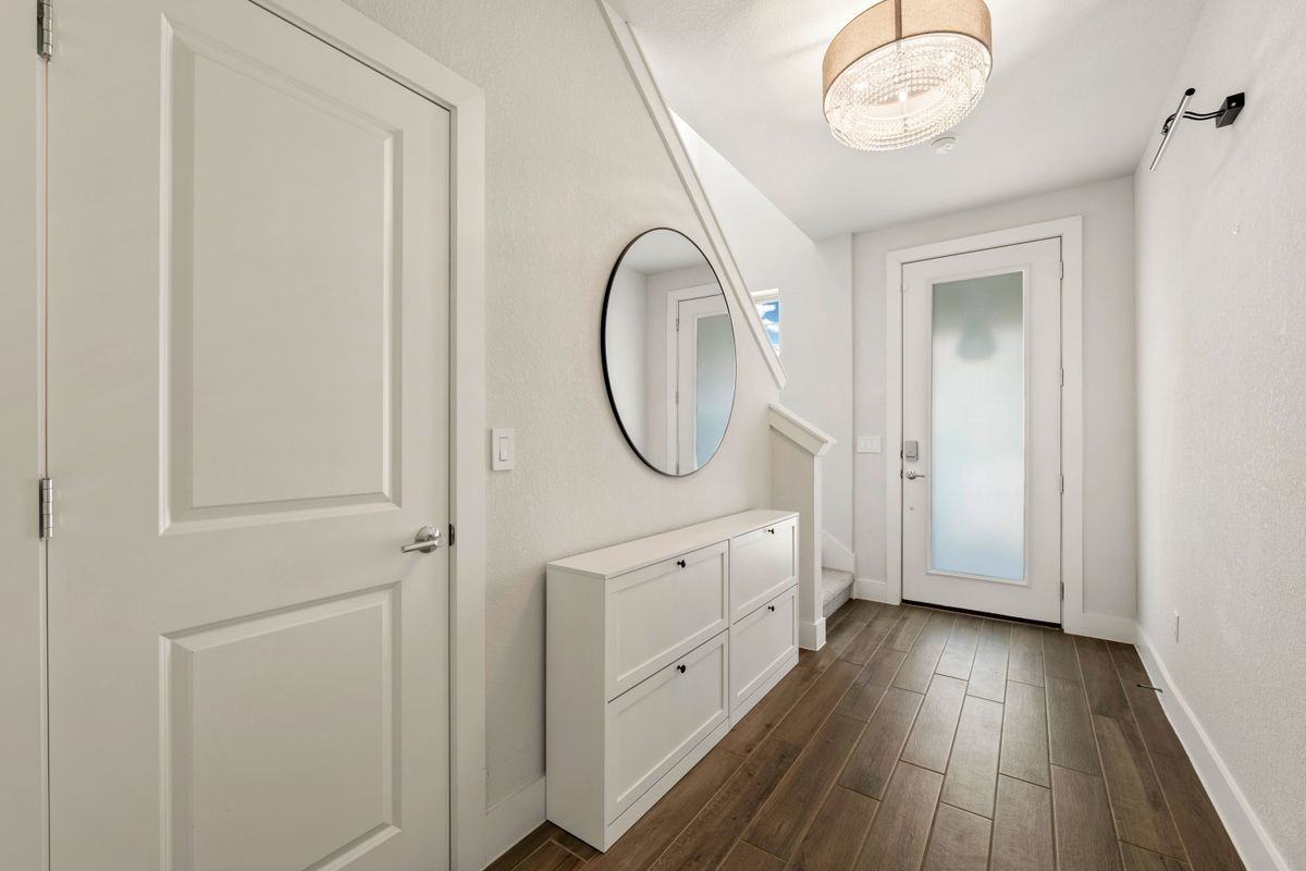 8609 Cottage Rose Dr - Photo 2 of 30