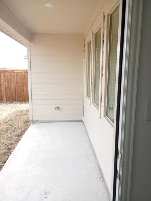 5119 Winterberry Dr - Photo 5 of 5