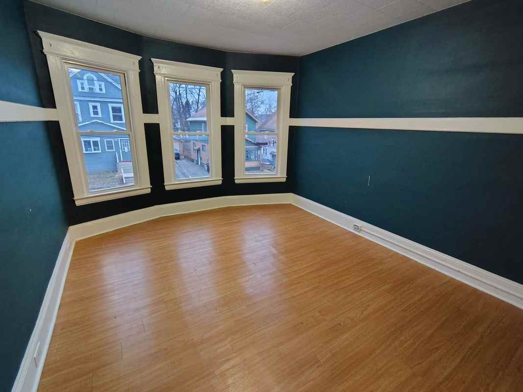 147 E Matson Ave - Photo 2 of 15