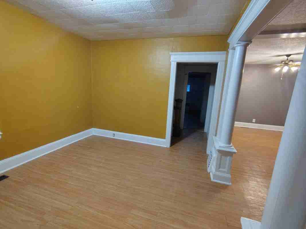 147 E Matson Ave - Photo 3 of 15