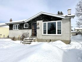 811 Willow Ave - Photo 1 of 1