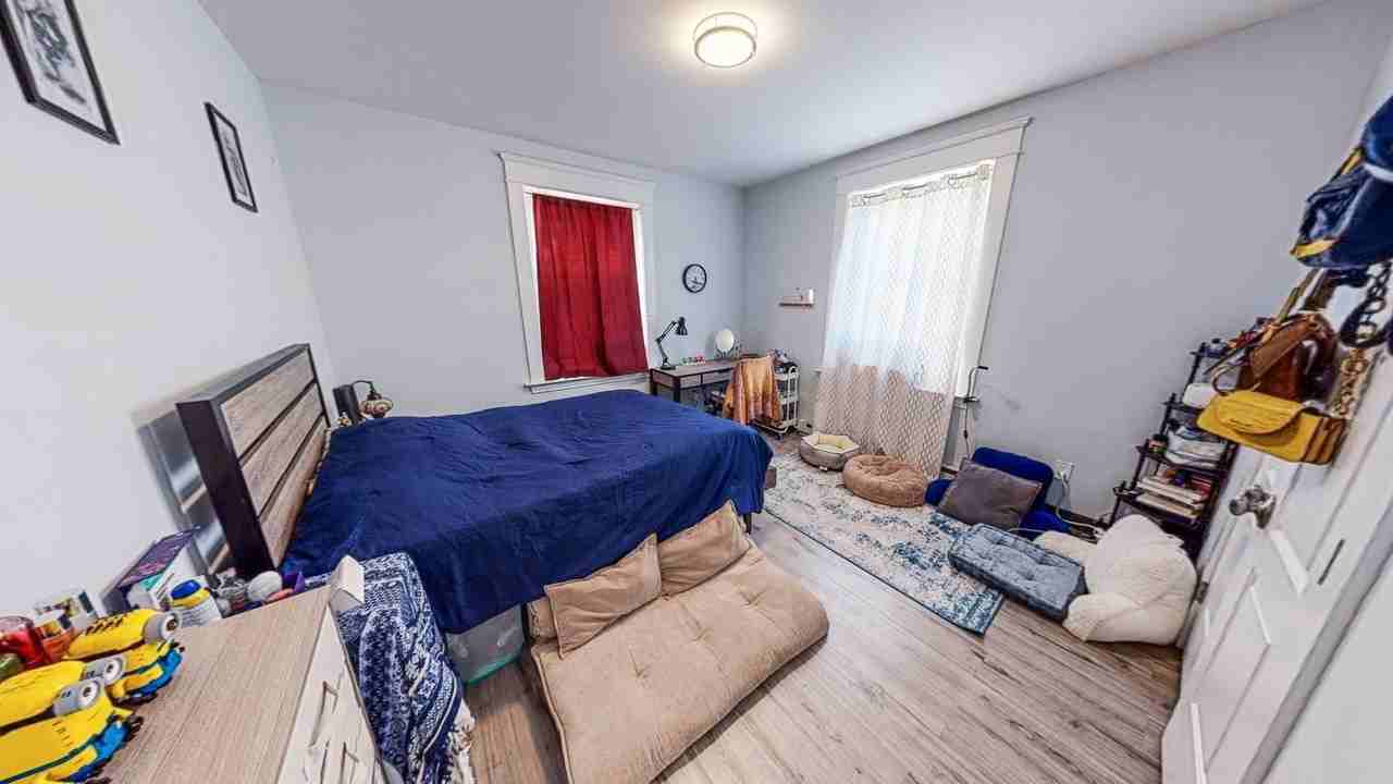 Marketing - Photo 7 of 39