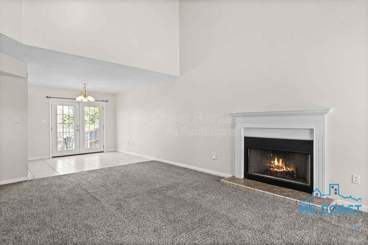 5910 Chicopee Trce - Photo 5 of 26