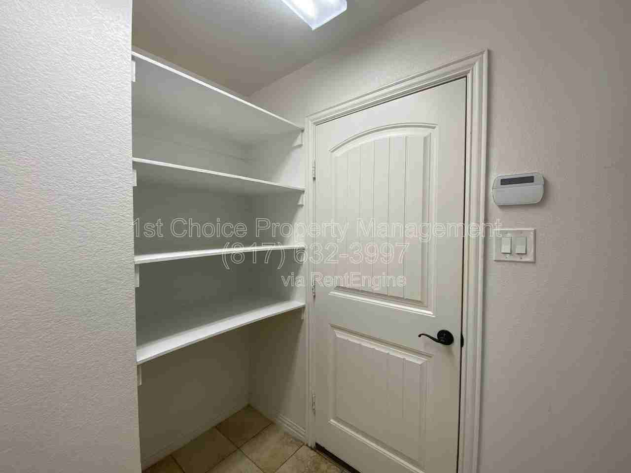 7504 Innisbrook Ln - Photo 3 of 29