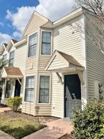 featured image of 2302 Maki Rd #100