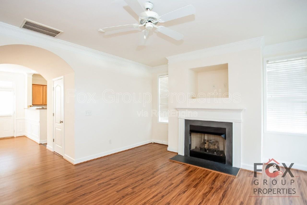 8602 Beaver Creek Dr - Photo 6 of 18