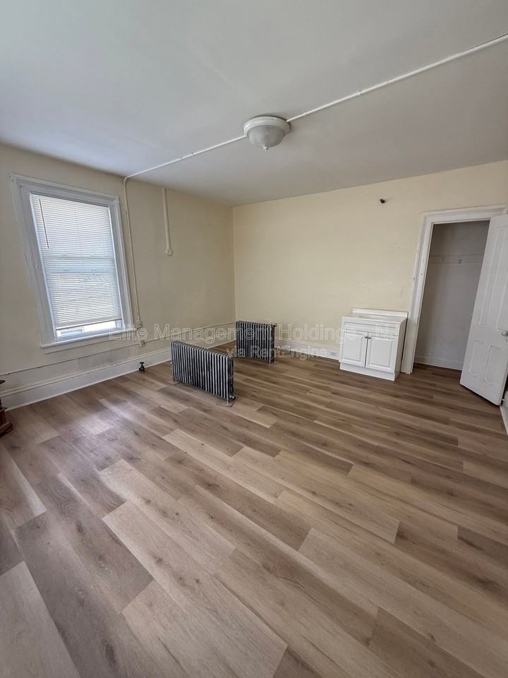 79 Columbia St #10 - Photo 6 of 39