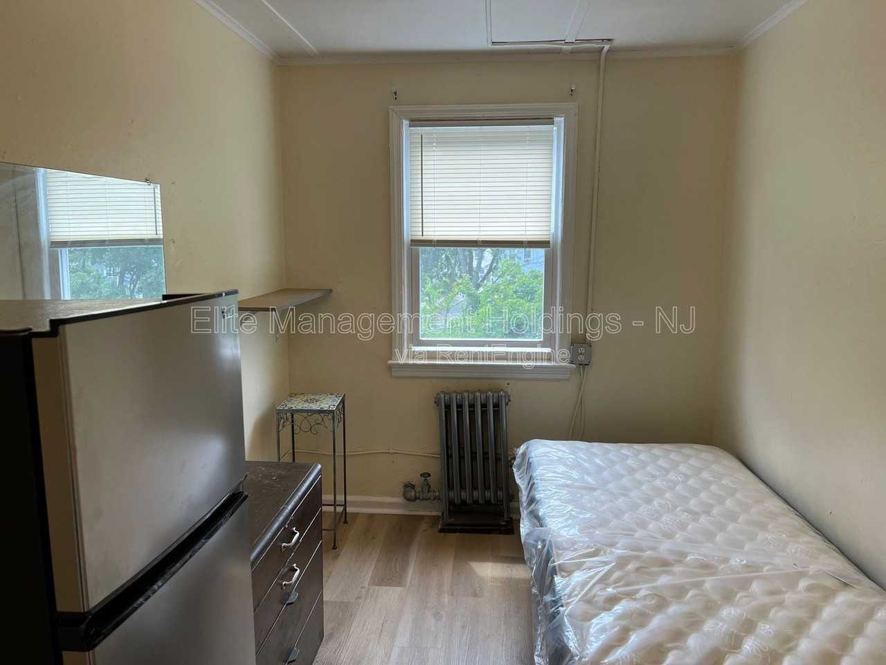 474 Washington St - Photo 6 of 39