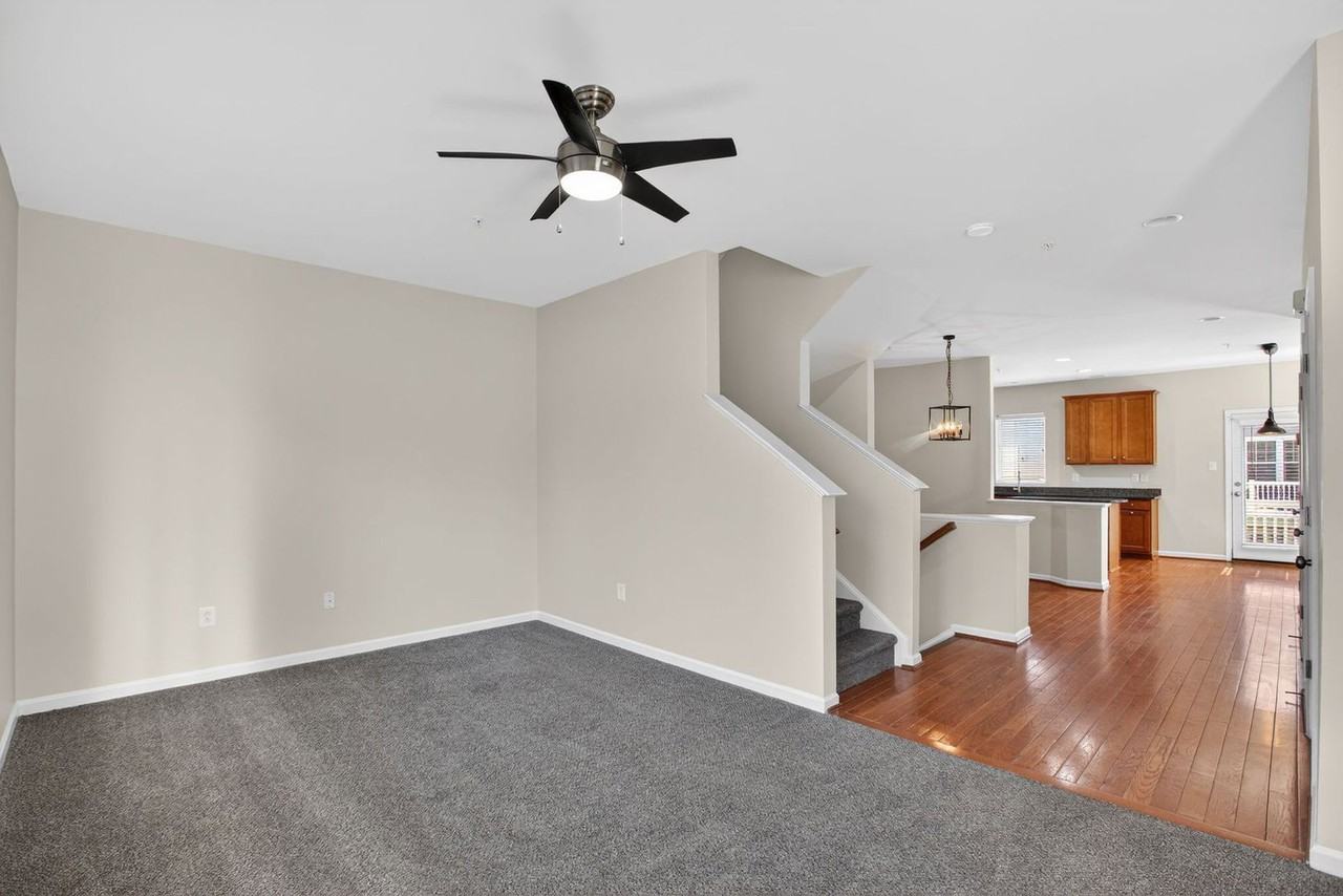 9822 Ushers Pl - Photo 4 of 15