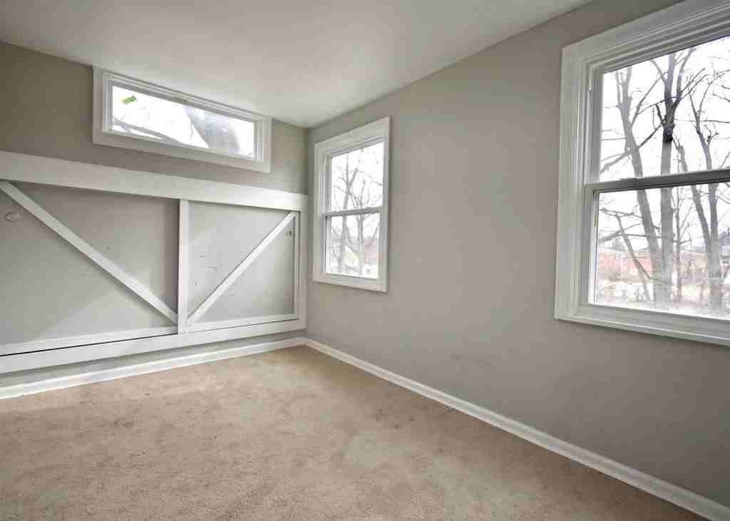 Driving Park Neighborhood - Photo 7 of 8