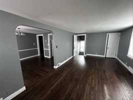 featured image of 4245 Chester Dr #UPPER